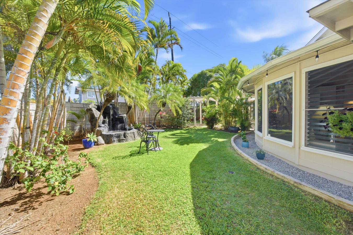 Kailua, Honolulu, 96734, United States, 4 Bedrooms Bedrooms, ,3 BathroomsBathrooms,Residential,For Sale,1998737