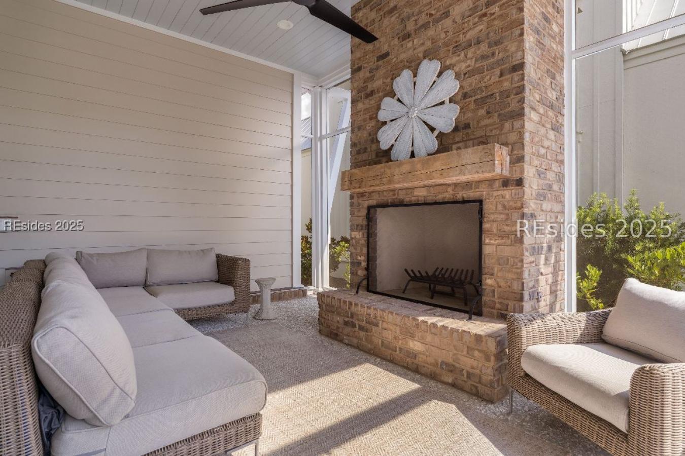 Bluffton, Beaufort, 29910, United States, 5 Bedrooms Bedrooms, ,4 BathroomsBathrooms,Residential,For Sale,1998798