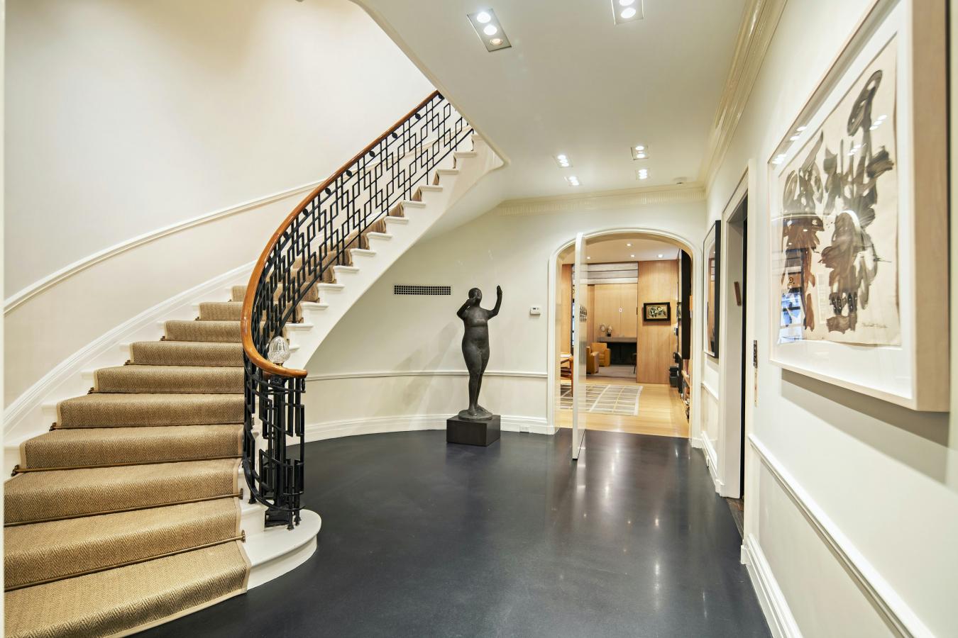 New York, New York, 10065, United States, 10 Bedrooms Bedrooms, ,10 BathroomsBathrooms,Residential,For Sale,1999253