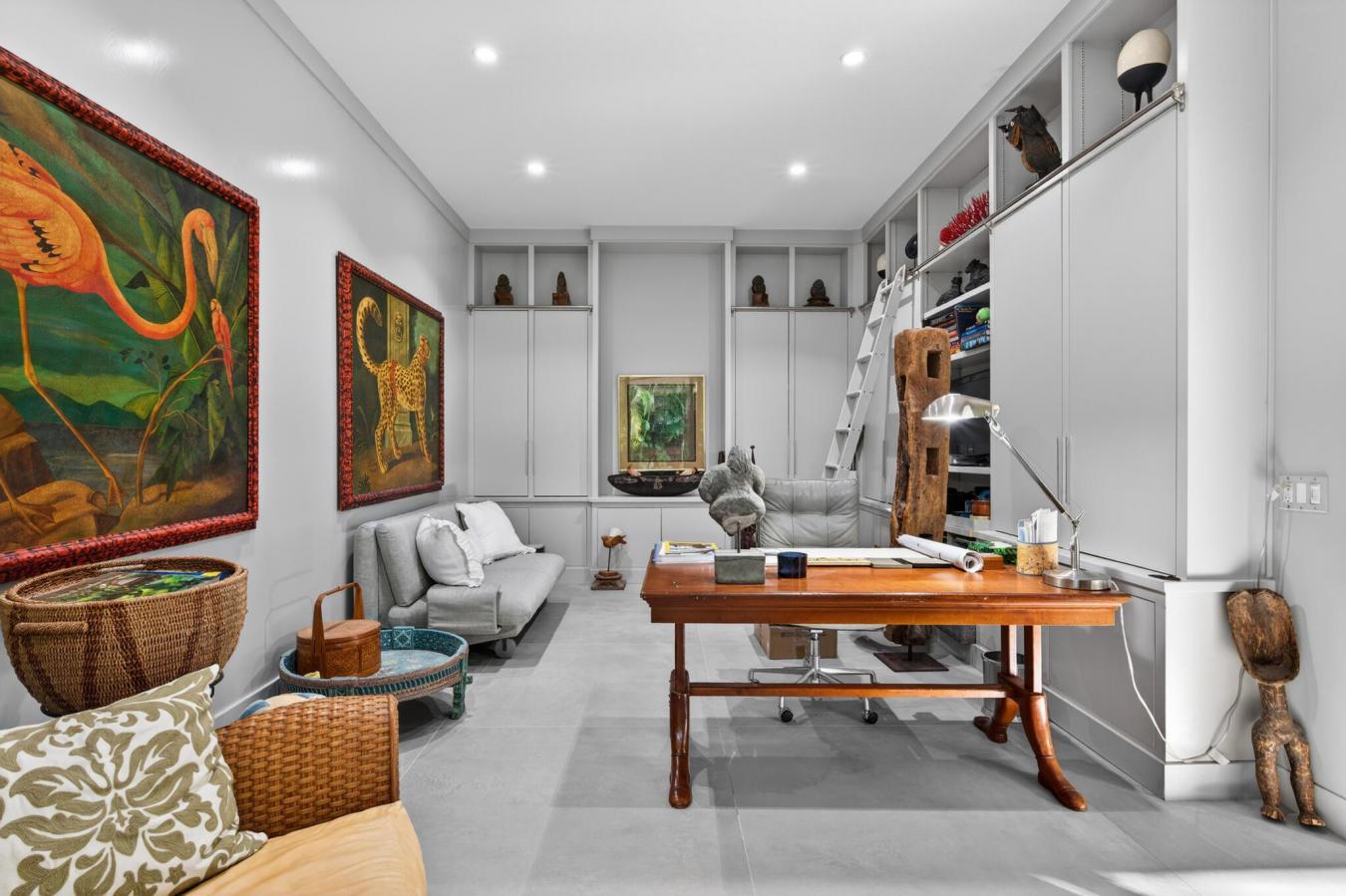 Palm Beach, Florida, 33480, United States, 3 Bedrooms Bedrooms, ,4 BathroomsBathrooms,Residential,For Sale,1999252