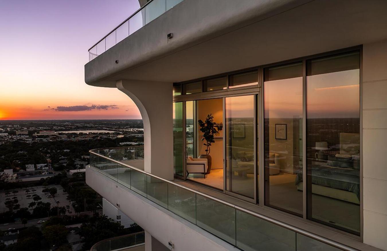 West Palm Beach, Florida, 33401, United States, 3 Bedrooms Bedrooms, ,3 BathroomsBathrooms,Residential,For Sale,1999250