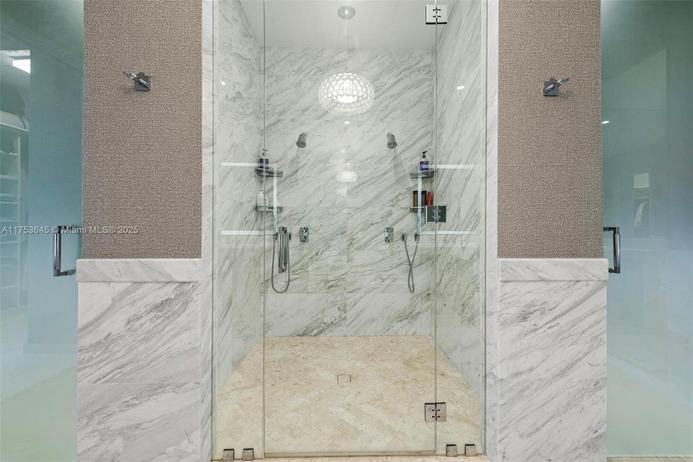 Miami, Florida, 33133, United States, 3 Bedrooms Bedrooms, ,3 BathroomsBathrooms,Residential,For Sale,1999247