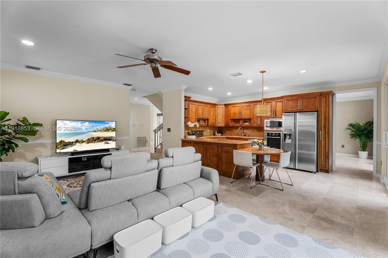 Miami, Florida, 33133, United States, 4 Bedrooms Bedrooms, ,3 BathroomsBathrooms,Residential,For Sale,1999242