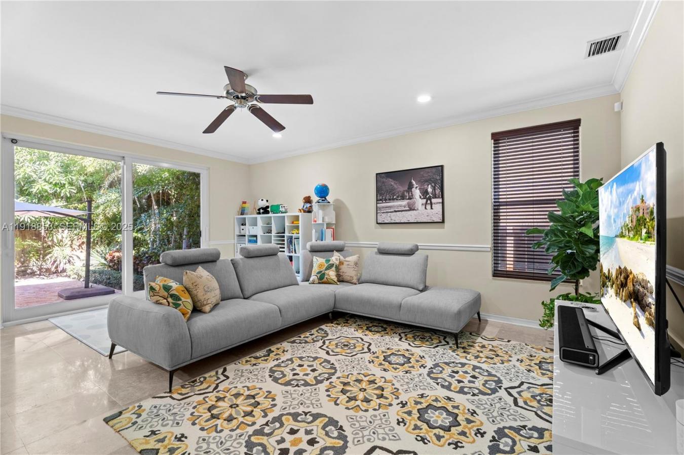 Miami, Florida, 33133, United States, 4 Bedrooms Bedrooms, ,3 BathroomsBathrooms,Residential,For Sale,1999242