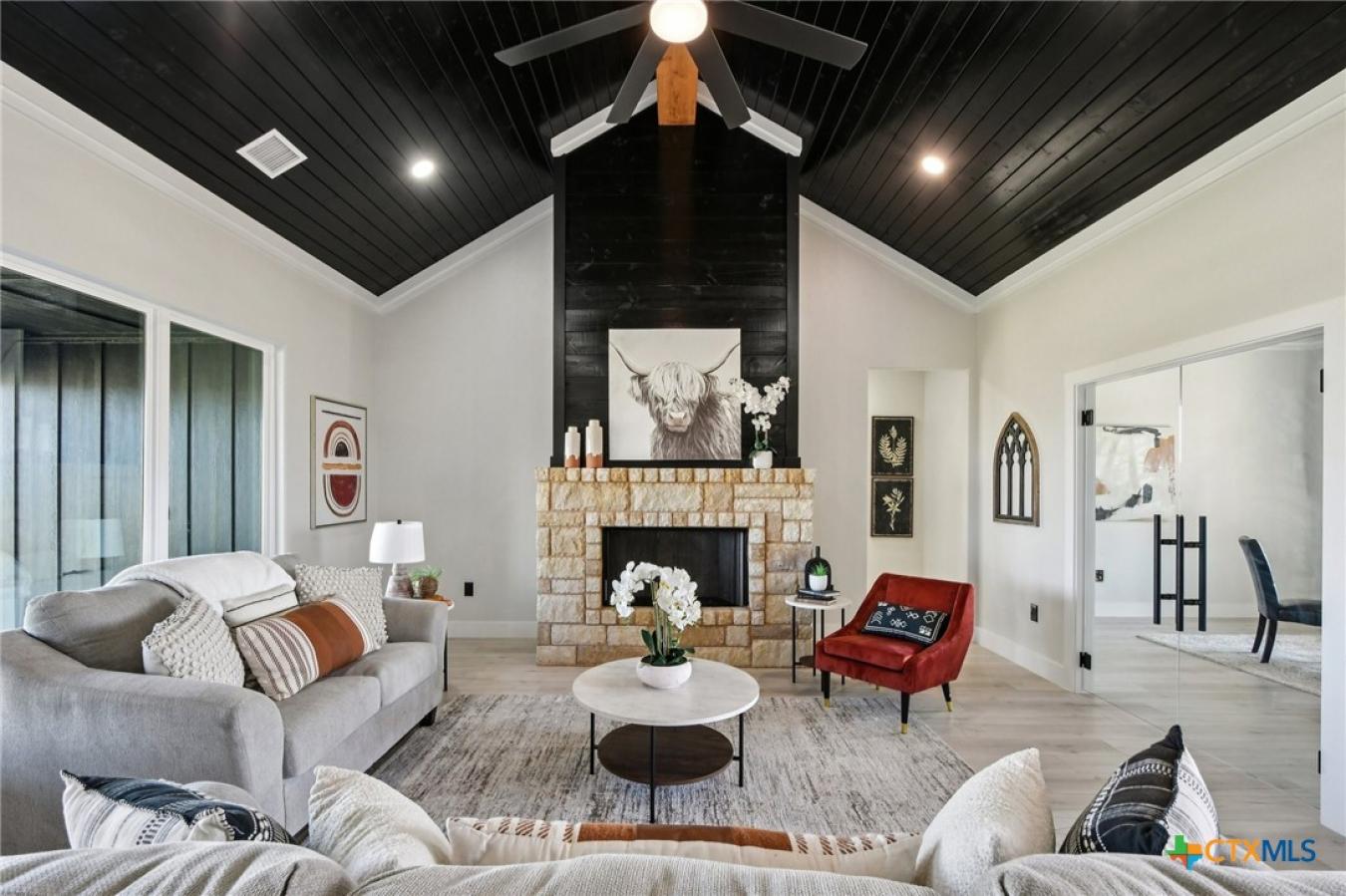 Salado, Bell, 76571, United States, 4 Bedrooms Bedrooms, ,3 BathroomsBathrooms,Residential,For Sale,1999545