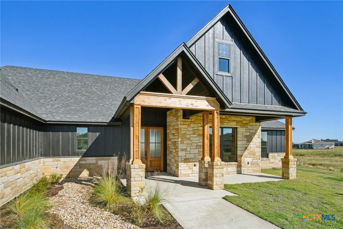 Salado, Bell, 76571, United States, 4 Bedrooms Bedrooms, ,3 BathroomsBathrooms,Residential,For Sale,1999545