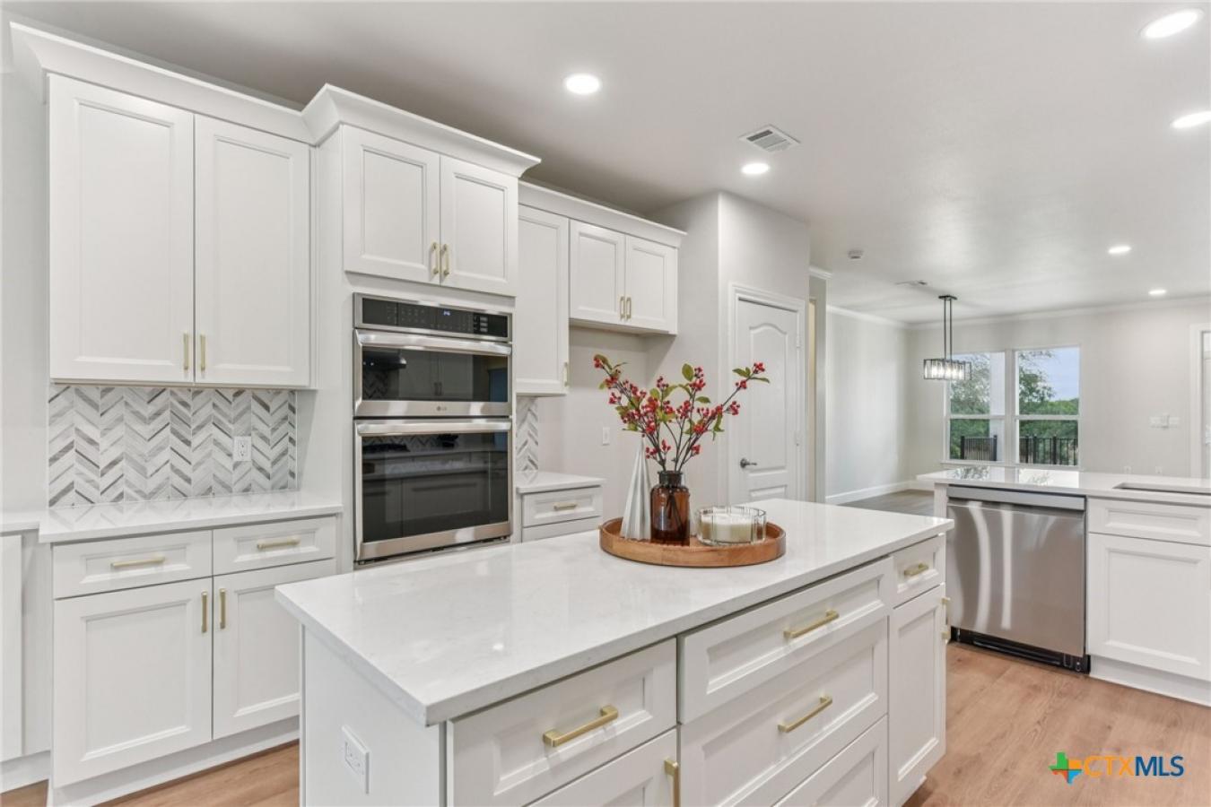 Georgetown, Williamson, 78633, United States, 3 Bedrooms Bedrooms, ,2 BathroomsBathrooms,Residential,For Sale,1999546