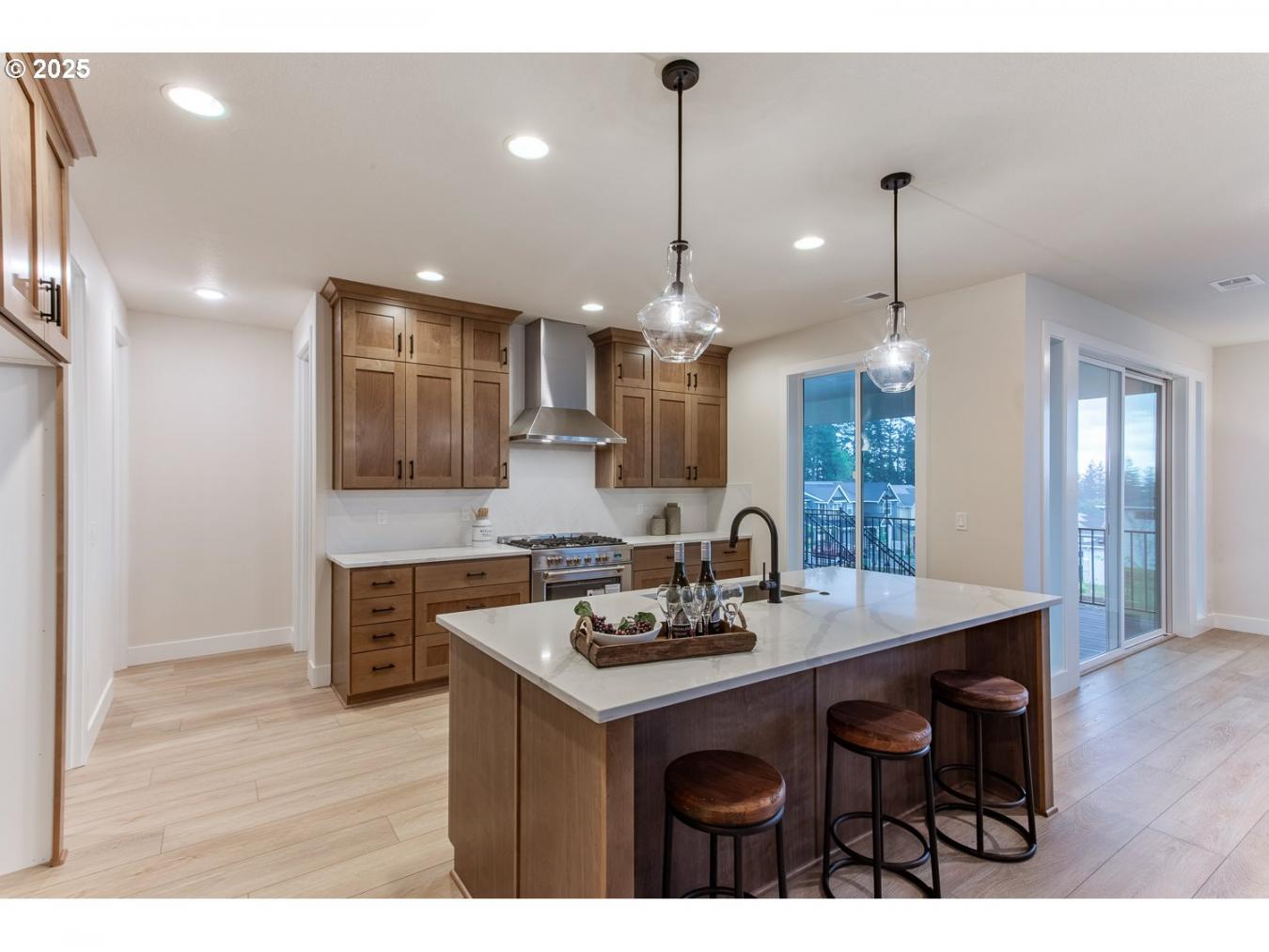 Portland, Washington, 97224, United States, ,Residential,For Sale,1999544