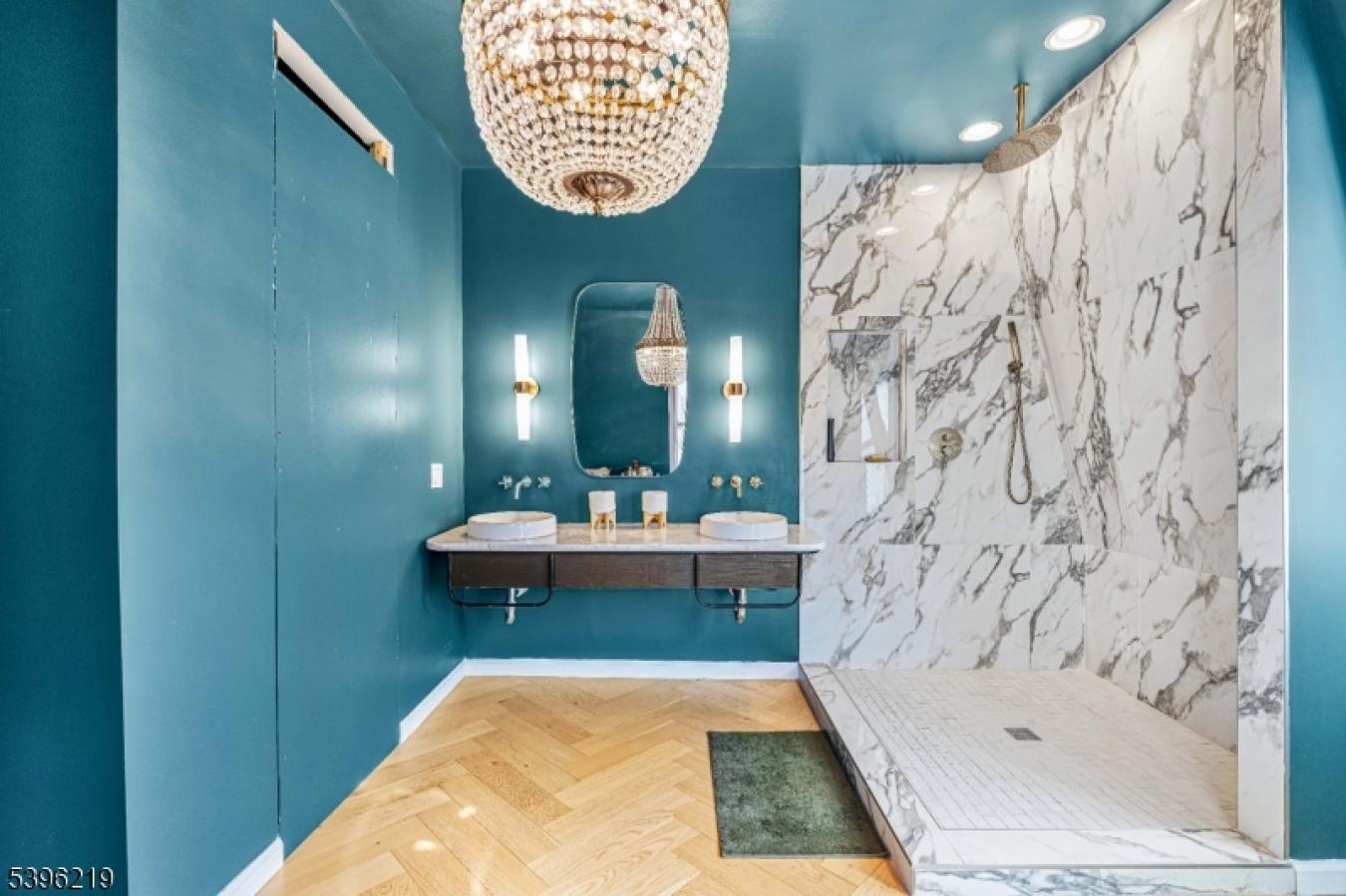 Watchung, Somerset, 07069, United States, 7 Bedrooms Bedrooms, ,5 BathroomsBathrooms,Residential,For Sale,1999537