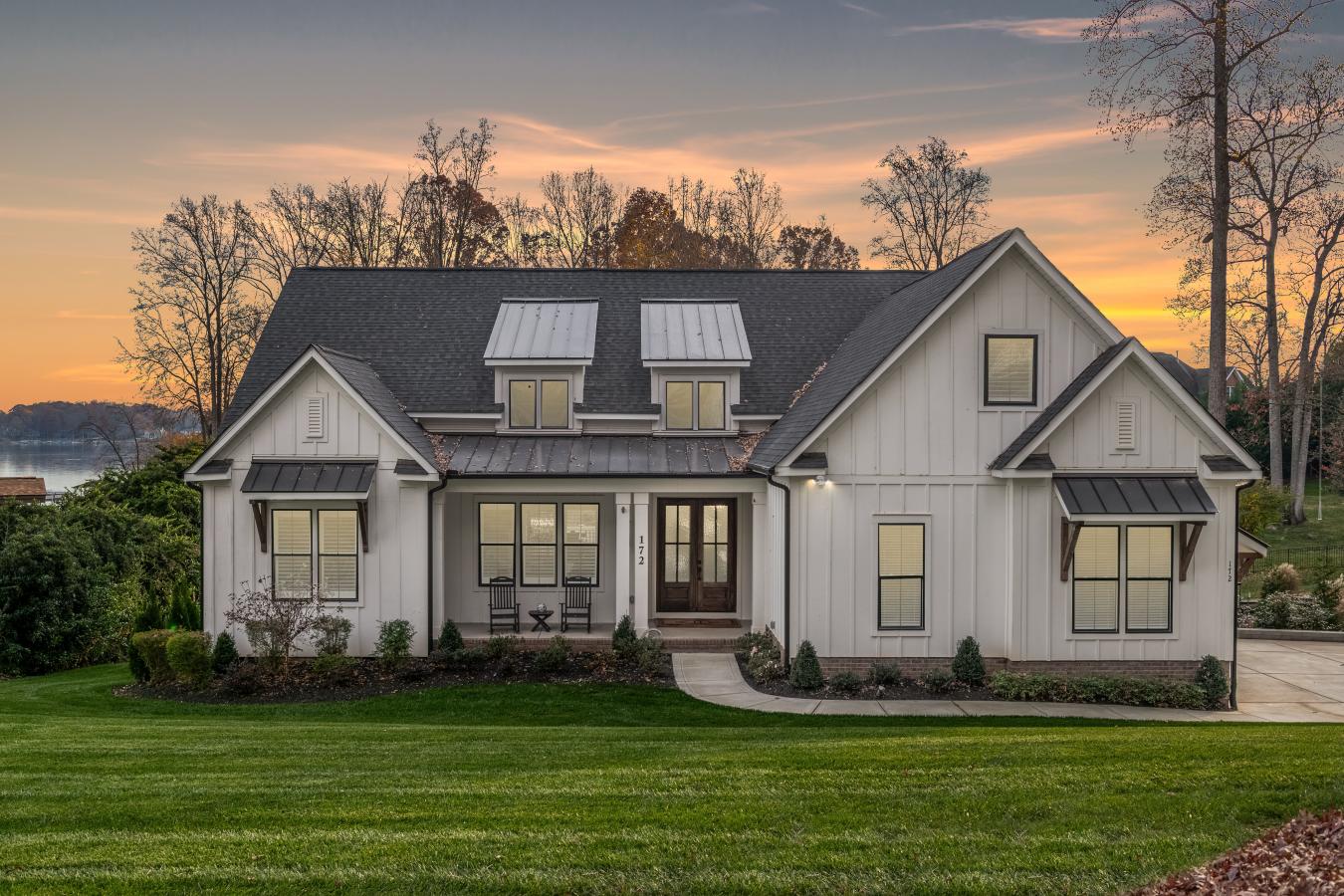 Mooresville, Iredell, 28117, United States, 3 Bedrooms Bedrooms, ,3 BathroomsBathrooms,Residential,For Sale,1999536