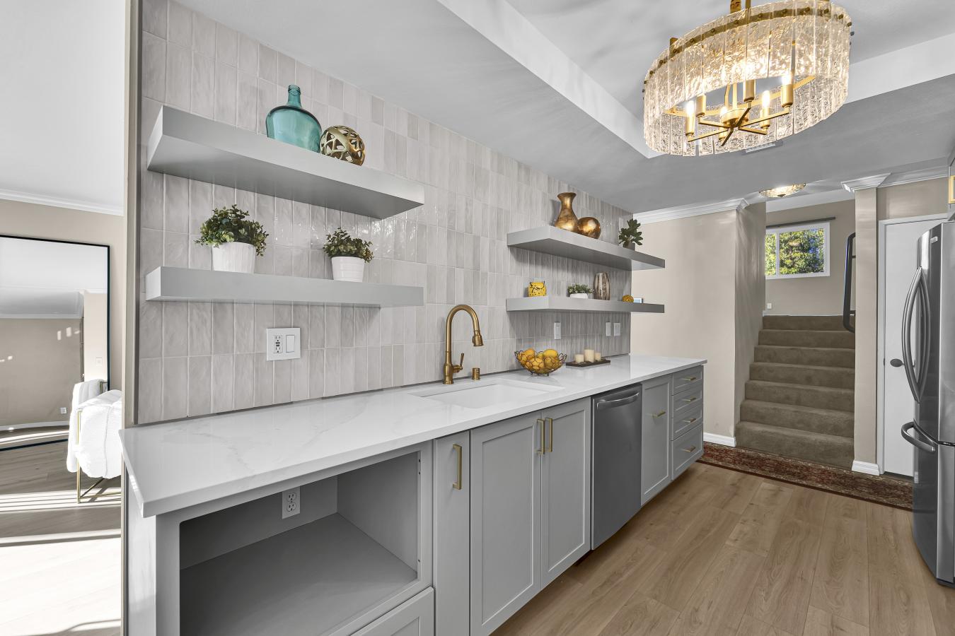 Woodland Hills, Los Angeles, 91367, United States, 2 Bedrooms Bedrooms, ,2 BathroomsBathrooms,Residential,For Sale,2000172