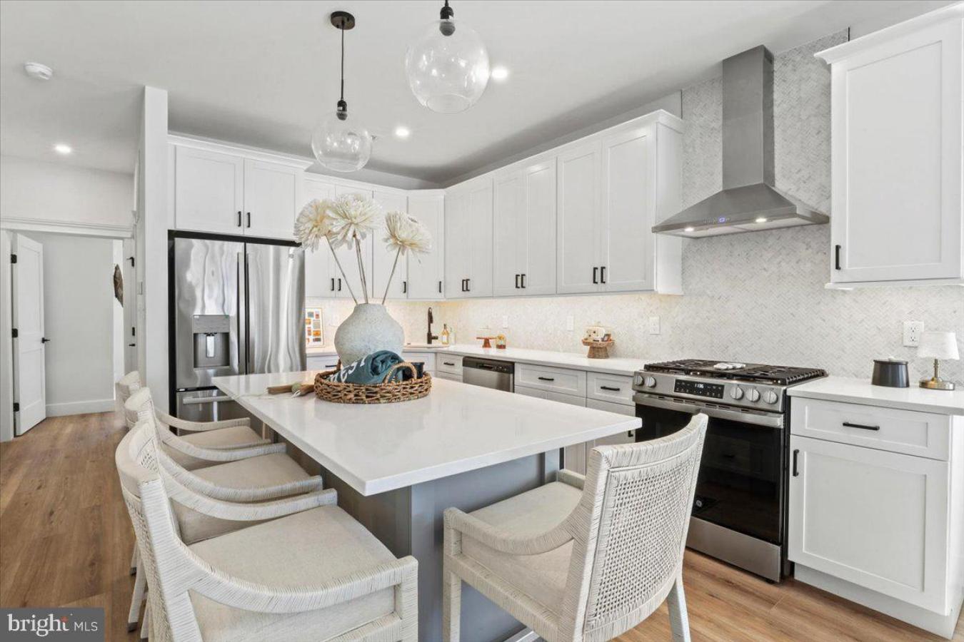 Wildwood Crest, New Jersey, 08260, United States, 5 Bedrooms Bedrooms, ,3 BathroomsBathrooms,Residential,For Sale,2000170