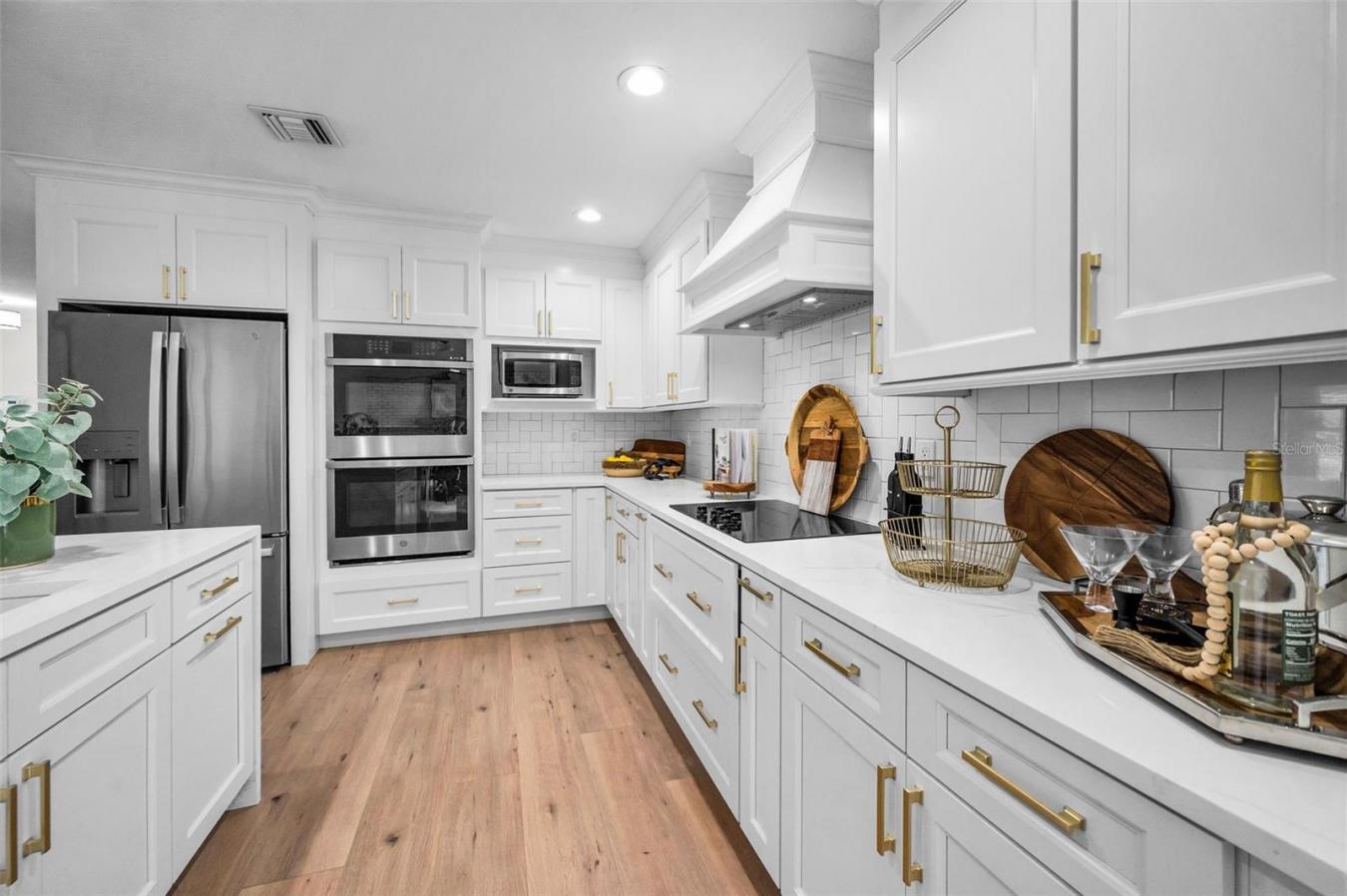 Tampa, Hillsborough, 33609, United States, 4 Bedrooms Bedrooms, ,3 BathroomsBathrooms,Residential,For Sale,1999538