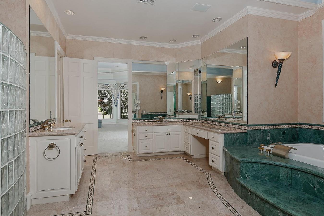 Houston, Harris, 77024, United States, ,Residential,For Sale,2000169