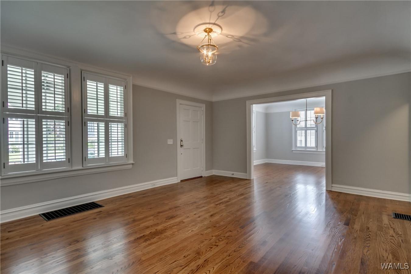 Tuscaloosa, Tuscaloosa, 35401, United States, 5 Bedrooms Bedrooms, ,2 BathroomsBathrooms,Residential,For Sale,2000165