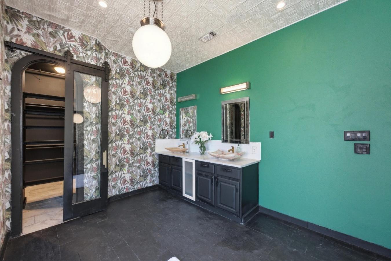 Austin, Travis, 78734, United States, 4 Bedrooms Bedrooms, ,4 BathroomsBathrooms,Residential,For Sale,2000163