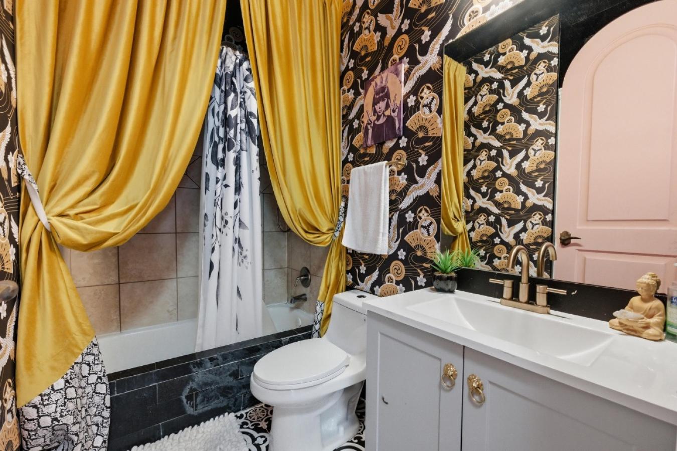 Austin, Travis, 78734, United States, 4 Bedrooms Bedrooms, ,4 BathroomsBathrooms,Residential,For Sale,2000163