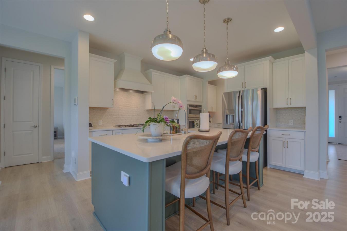 Charlotte, Mecklenburg, 28278, United States, 4 Bedrooms Bedrooms, ,3 BathroomsBathrooms,Residential,For Sale,2000156