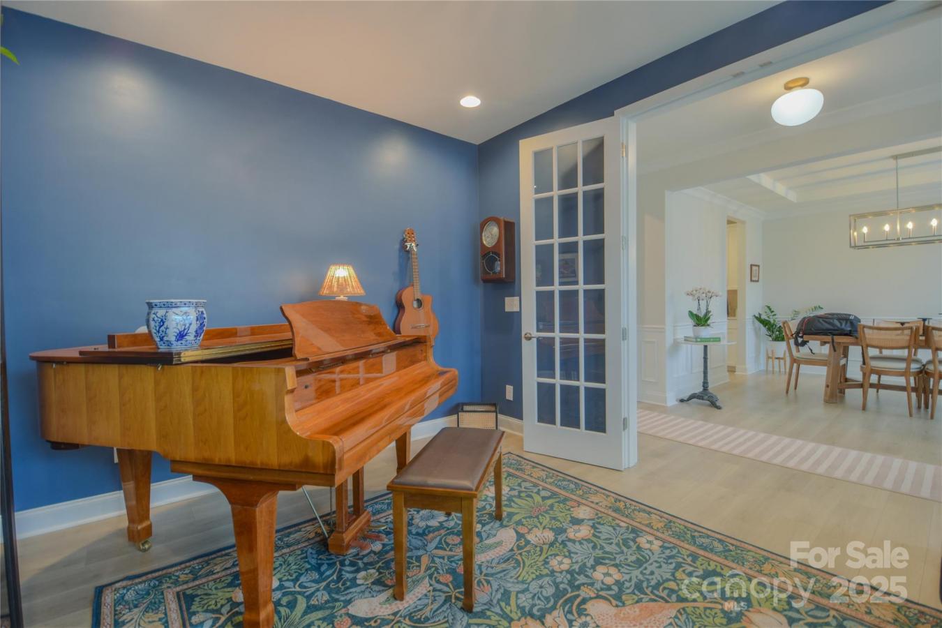 Charlotte, Mecklenburg, 28278, United States, 4 Bedrooms Bedrooms, ,3 BathroomsBathrooms,Residential,For Sale,2000156