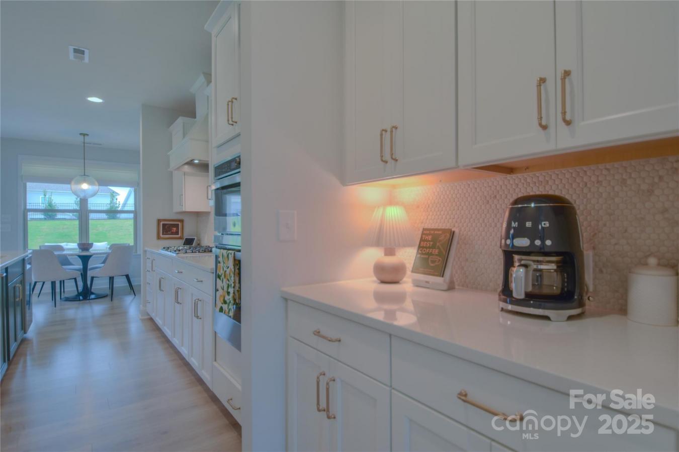 Charlotte, Mecklenburg, 28278, United States, 4 Bedrooms Bedrooms, ,3 BathroomsBathrooms,Residential,For Sale,2000156