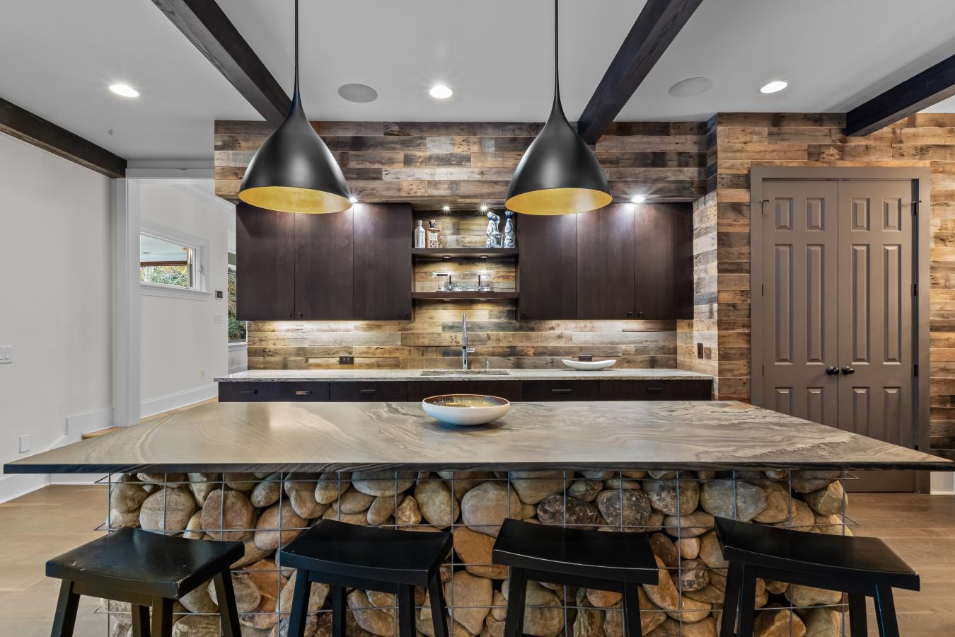 Cornelius, Mecklenburg, 28031, United States, 5 Bedrooms Bedrooms, ,4 BathroomsBathrooms,Residential,For Sale,2000155