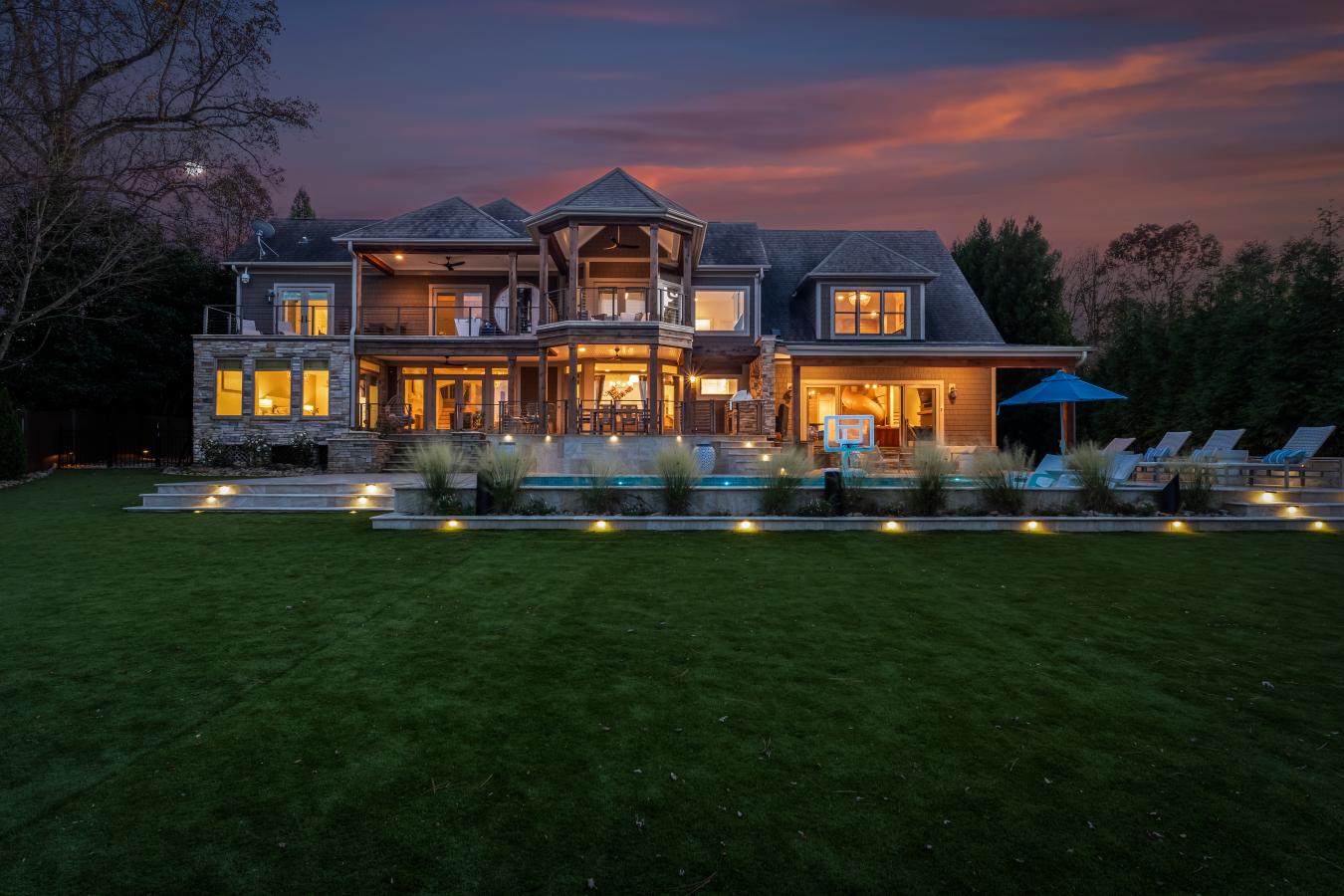 Cornelius, Mecklenburg, 28031, United States, 5 Bedrooms Bedrooms, ,4 BathroomsBathrooms,Residential,For Sale,2000155