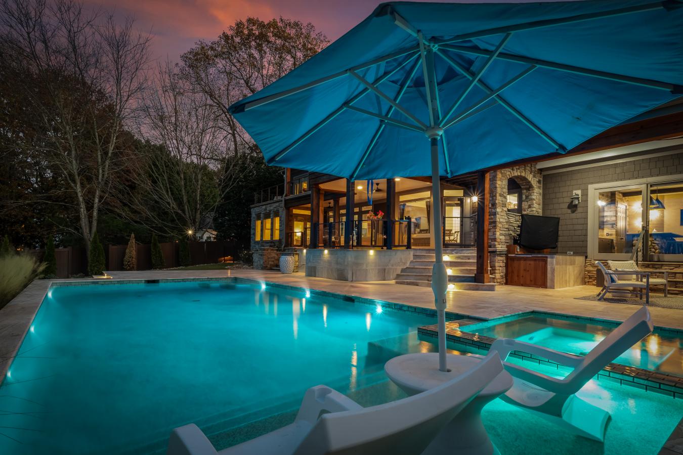 Cornelius, Mecklenburg, 28031, United States, 5 Bedrooms Bedrooms, ,4 BathroomsBathrooms,Residential,For Sale,2000155