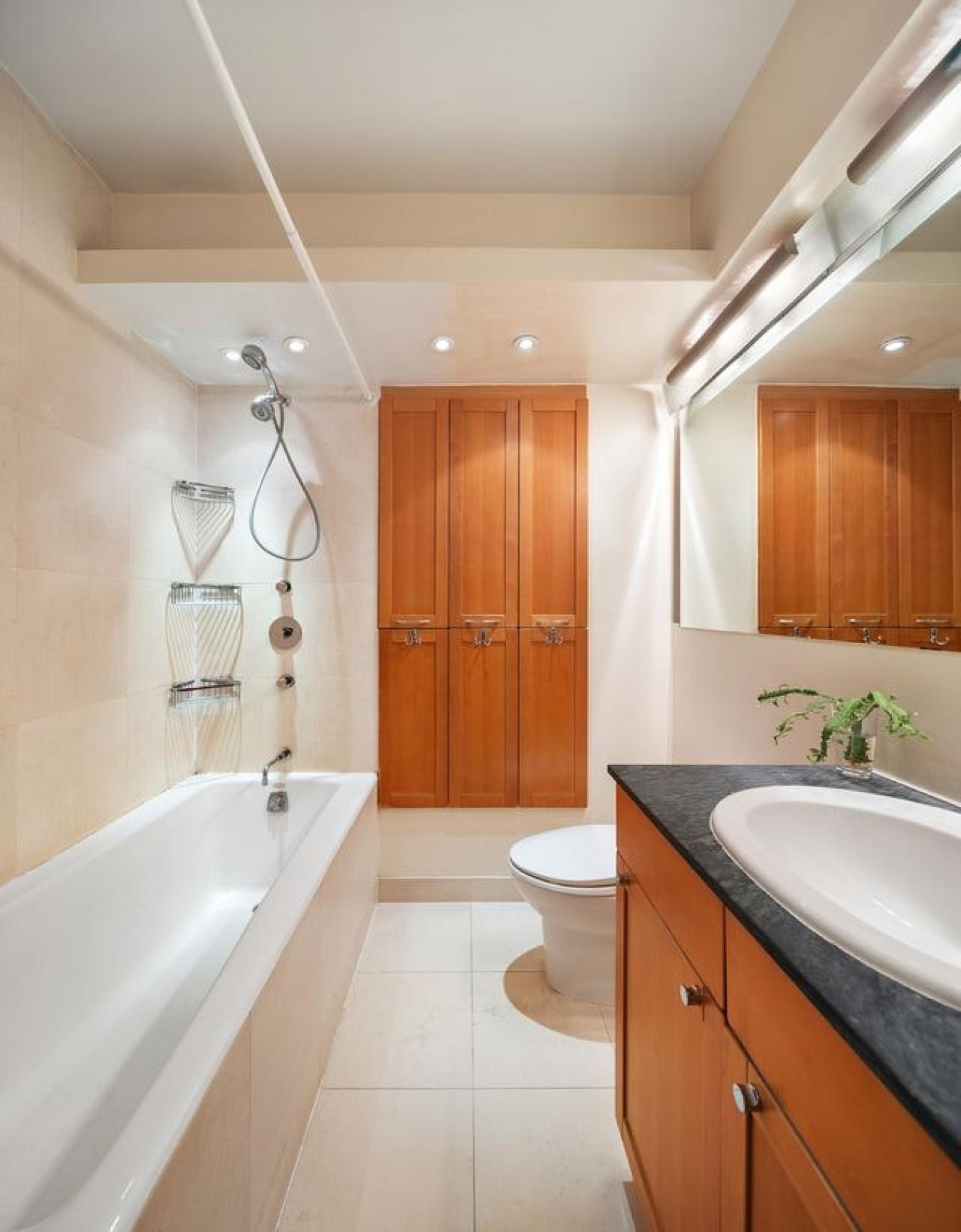 New York, New York, 10024, United States, 2 Bedrooms Bedrooms, ,2 BathroomsBathrooms,Residential,For Sale,2000147