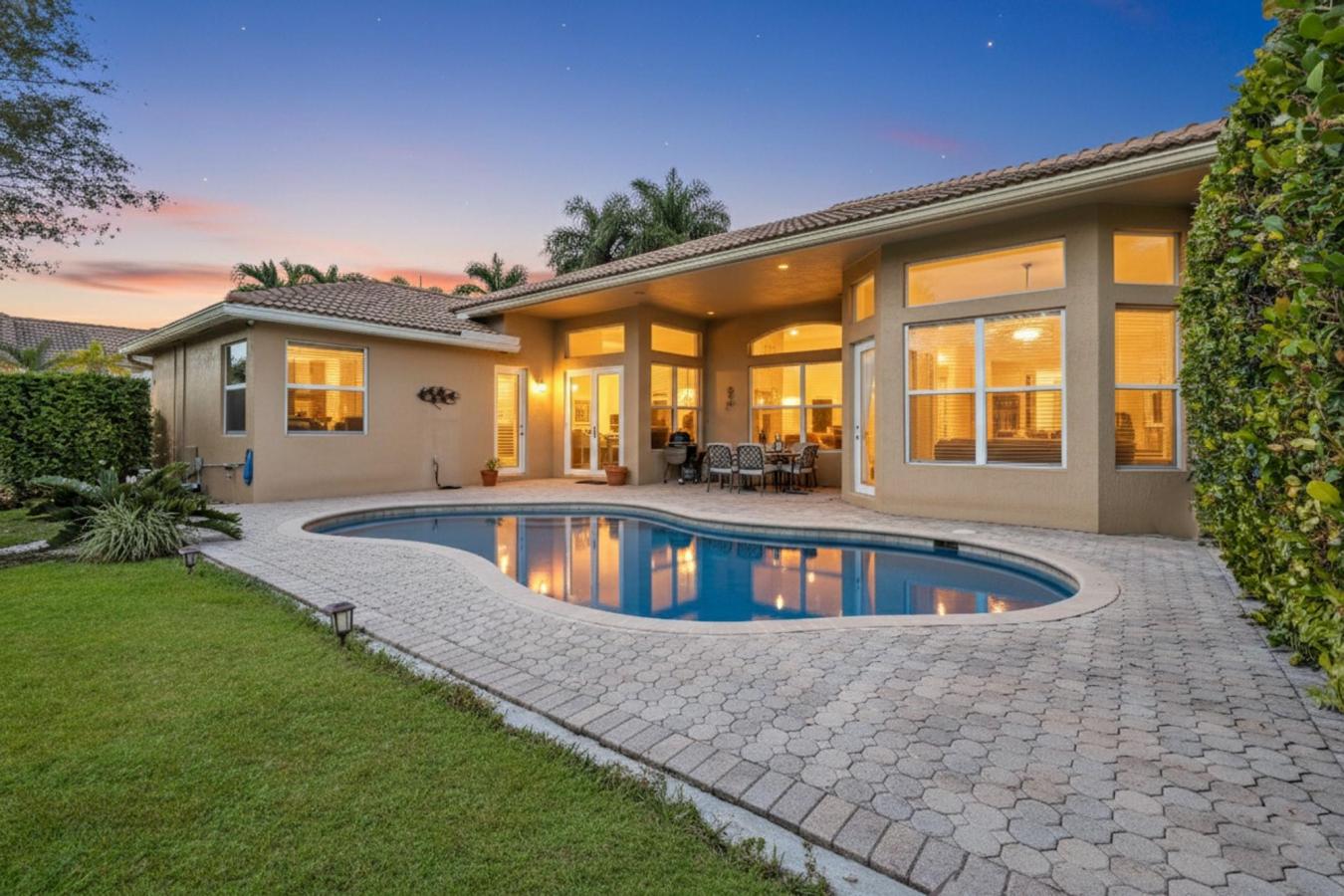 Coral Springs, Broward, 33076, United States, 4 Bedrooms Bedrooms, ,3 BathroomsBathrooms,Residential,For Sale,2001303