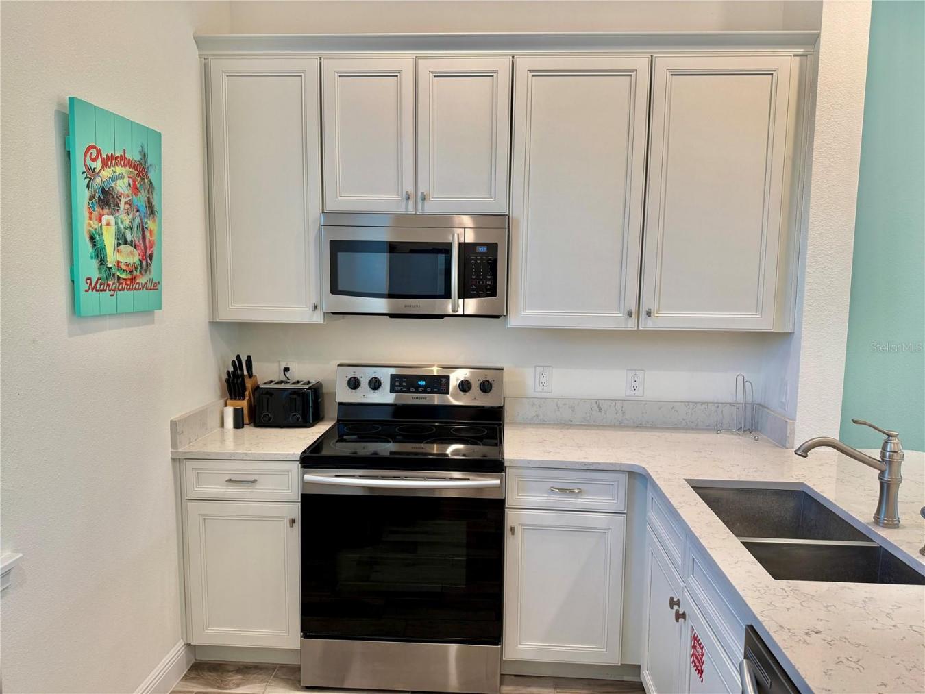 KISSIMMEE, Osceola, 34747, United States, ,Residential,For Sale,2001298