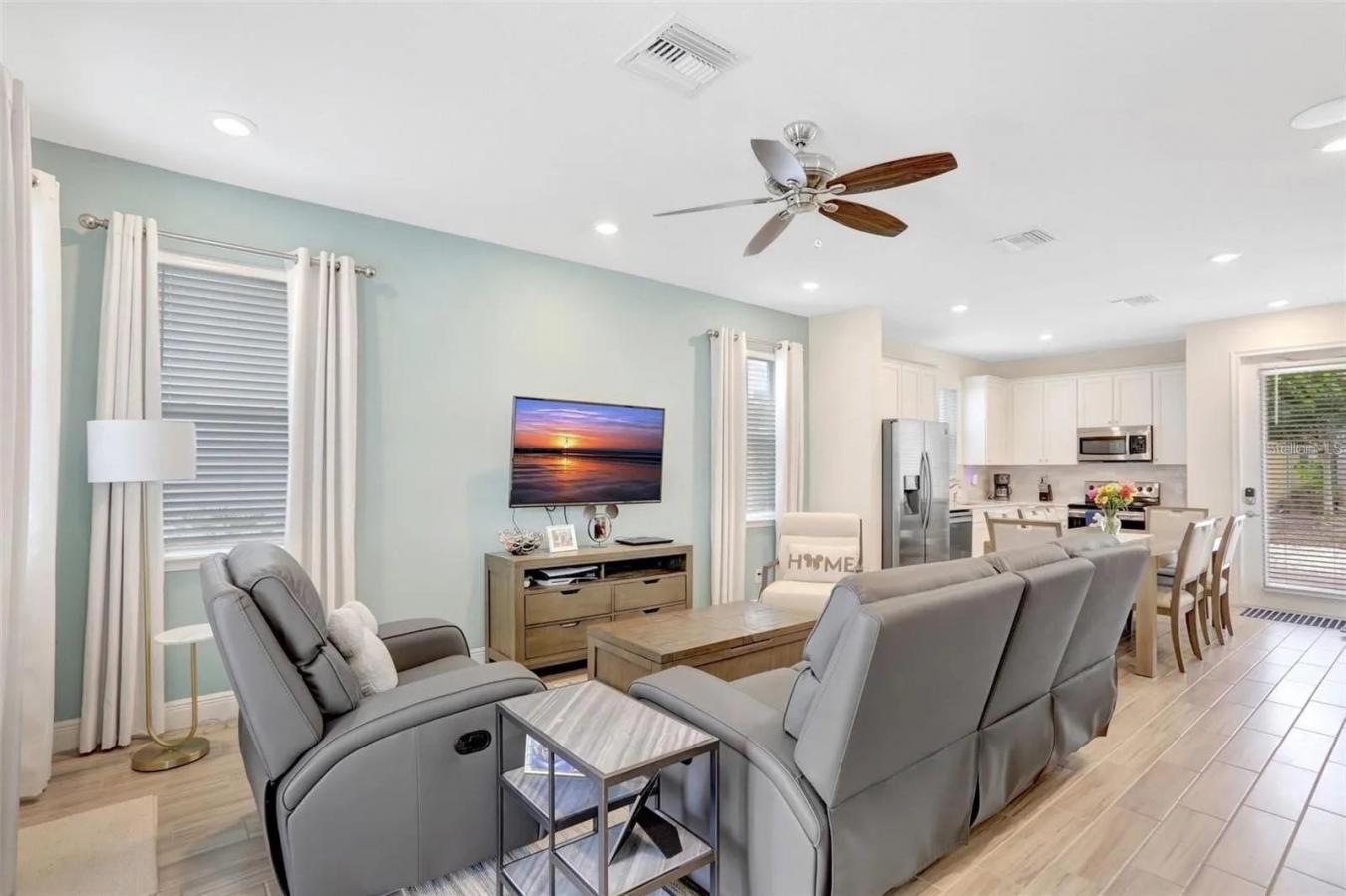 KISSIMMEE, Osceola, 34747, United States, ,Residential,For Sale,2001299