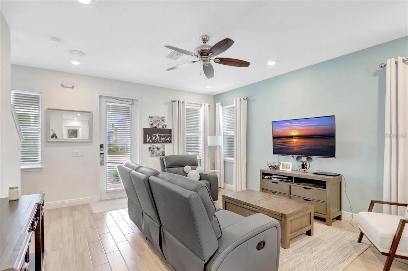 KISSIMMEE, Osceola, 34747, United States, ,Residential,For Sale,2001299