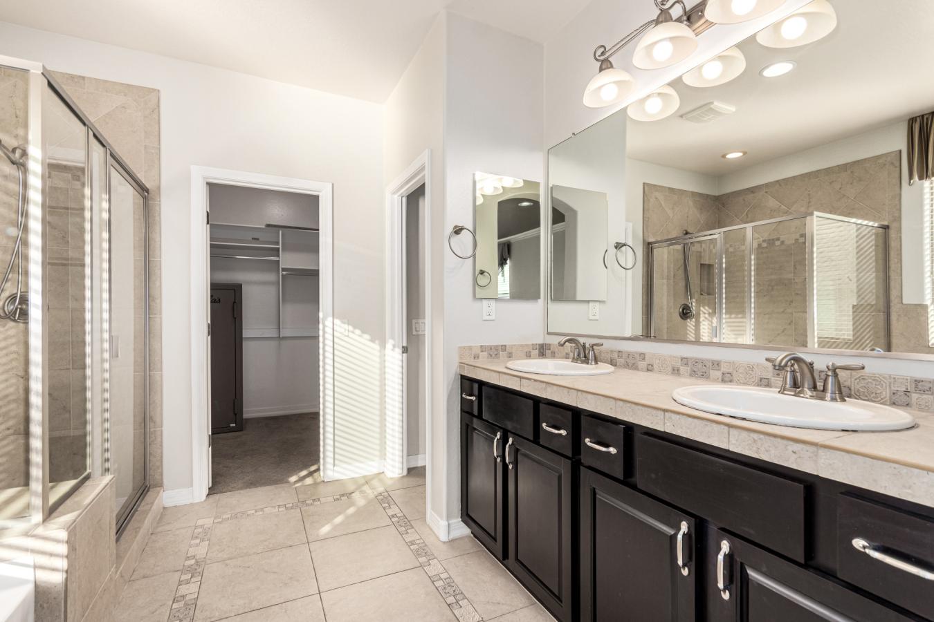 Buckeye, Maricopa, 85396, United States, 5 Bedrooms Bedrooms, ,4 BathroomsBathrooms,Residential,For Sale,2001293