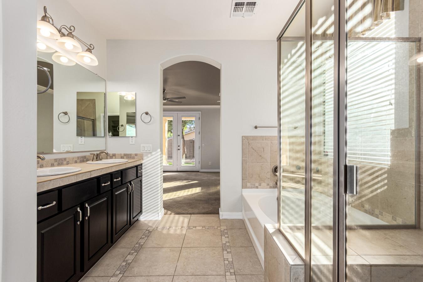 Buckeye, Maricopa, 85396, United States, 5 Bedrooms Bedrooms, ,4 BathroomsBathrooms,Residential,For Sale,2001293