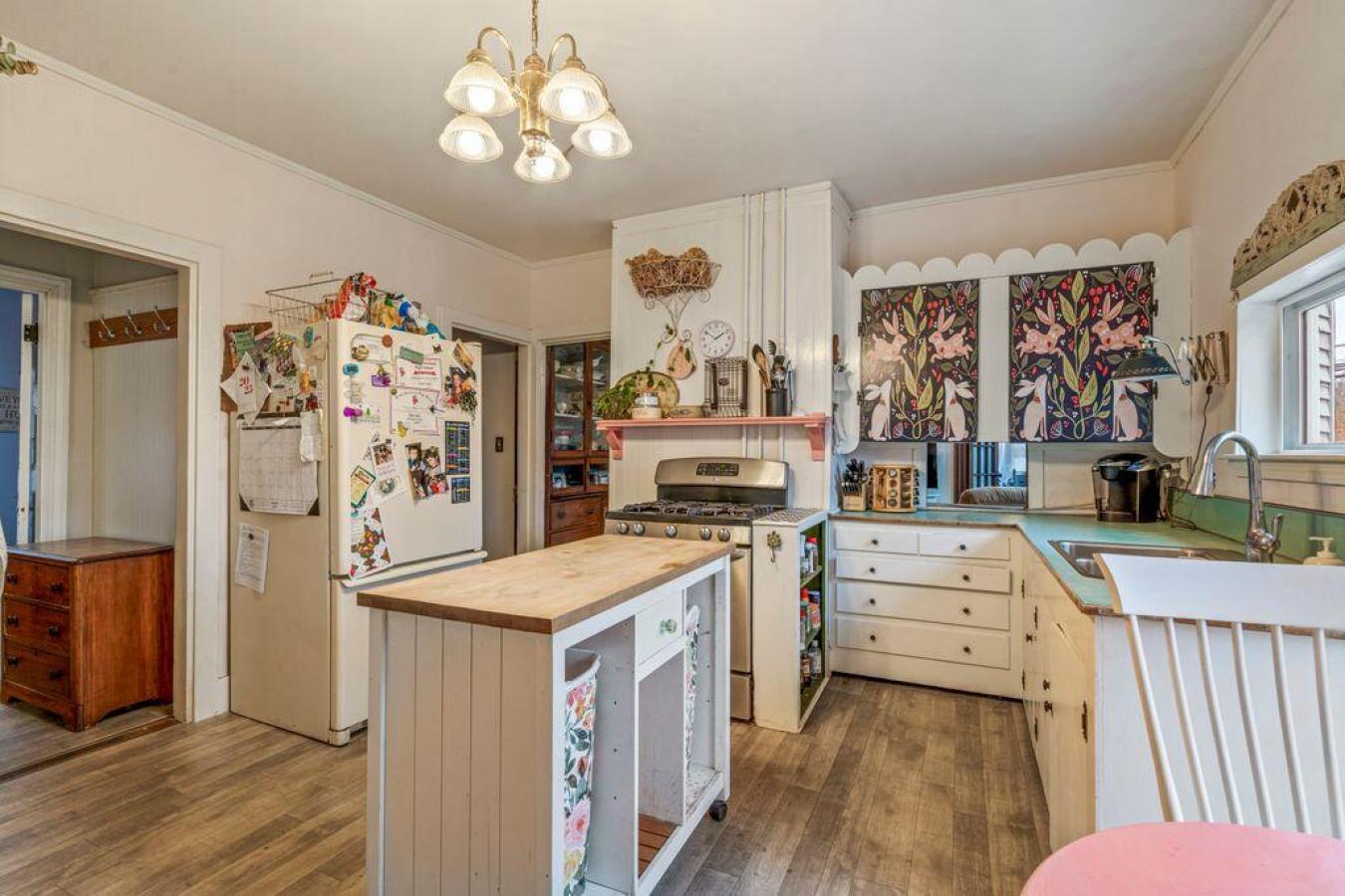 South Portland, Cumberland, 04106, United States, ,Residential,For Sale,2001292