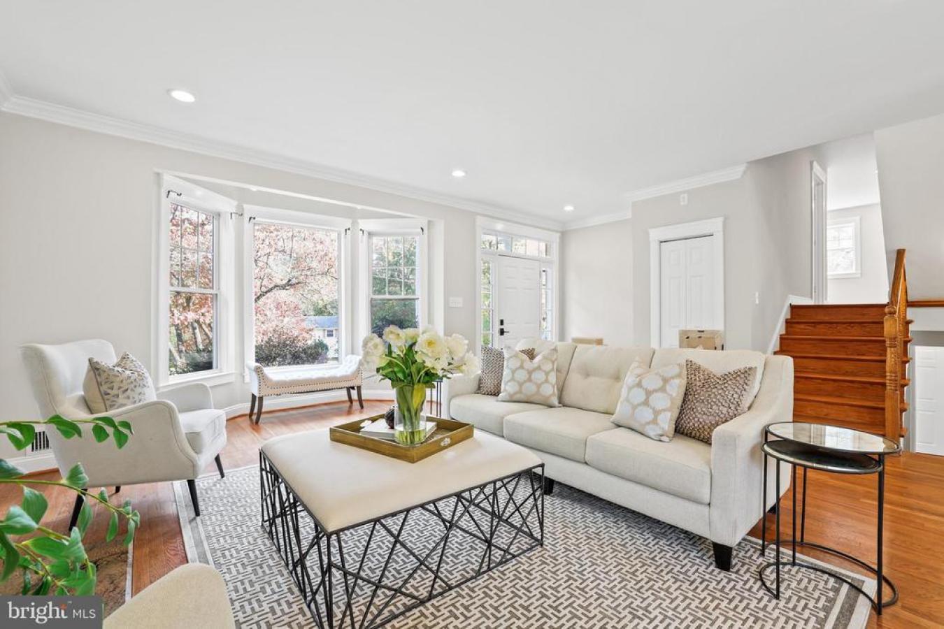 MCLEAN, Virginia, 22101, United States, 6 Bedrooms Bedrooms, ,4 BathroomsBathrooms,Residential,For Sale,2000145