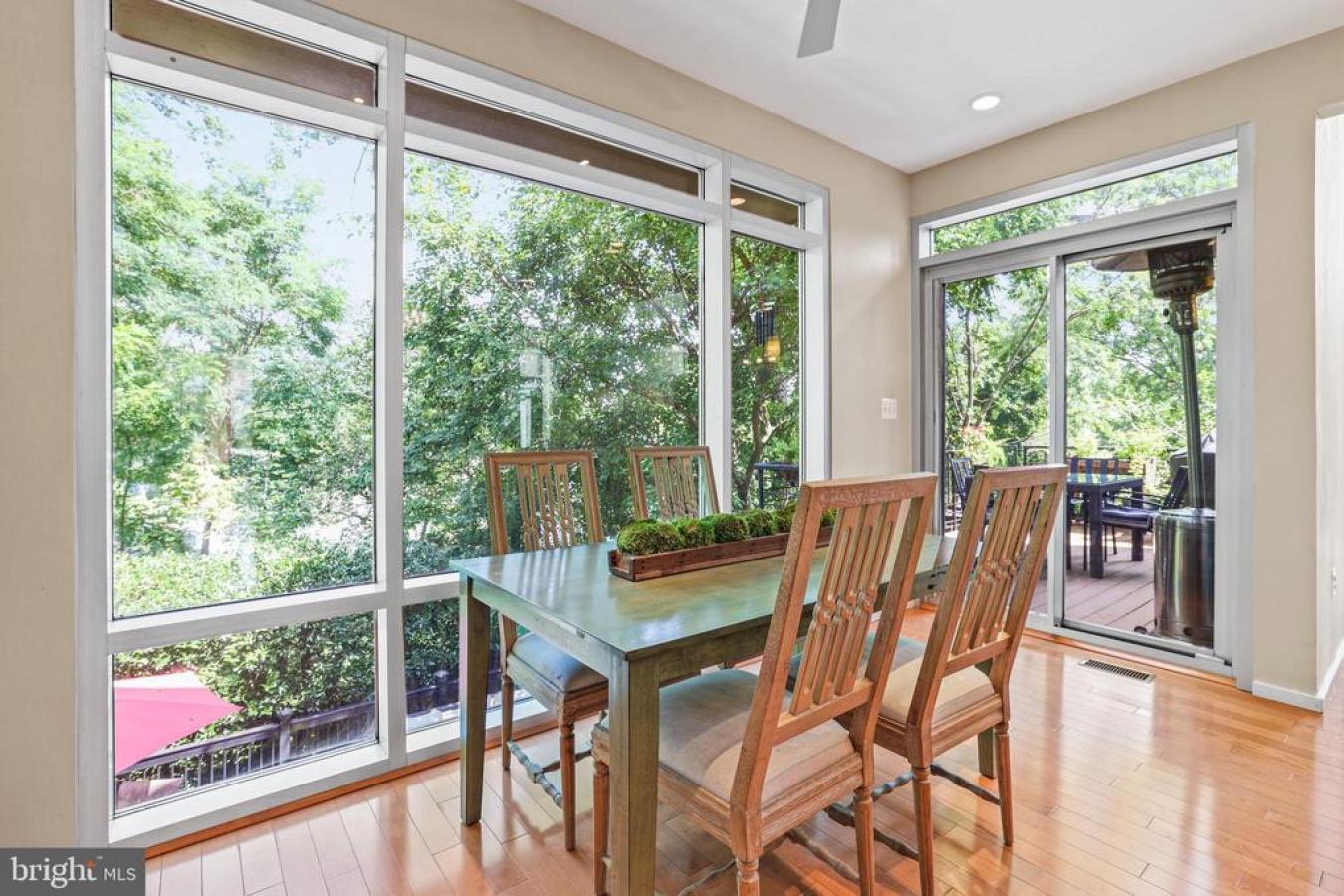 ARLINGTON, Virginia, 22205, United States, 4 Bedrooms Bedrooms, ,3 BathroomsBathrooms,Residential,For Sale,2000144