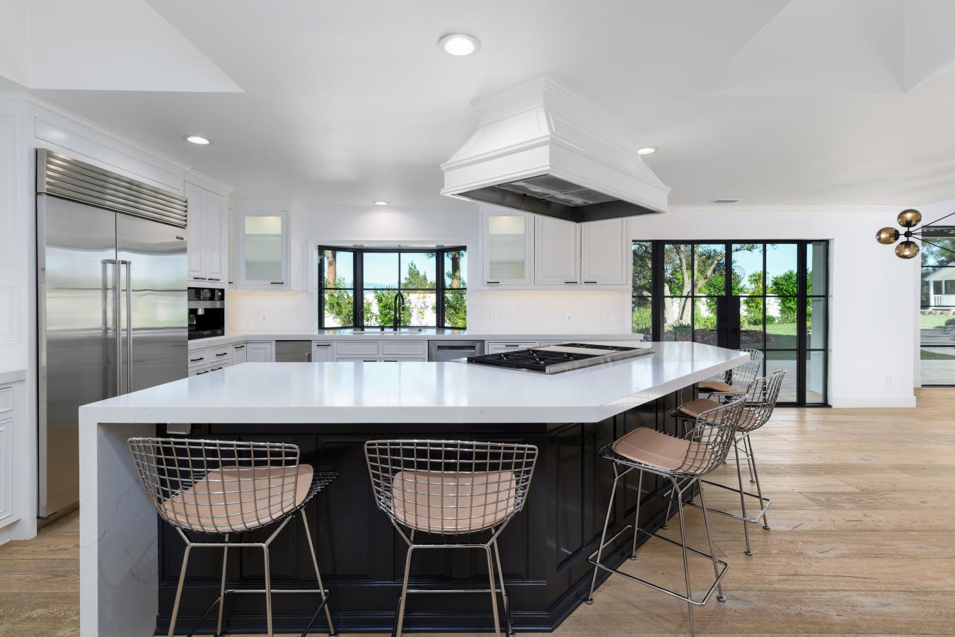 Thousand Oaks, Ventura, 91361, United States, 4 Bedrooms Bedrooms, ,4 BathroomsBathrooms,Residential,For Sale,2001289