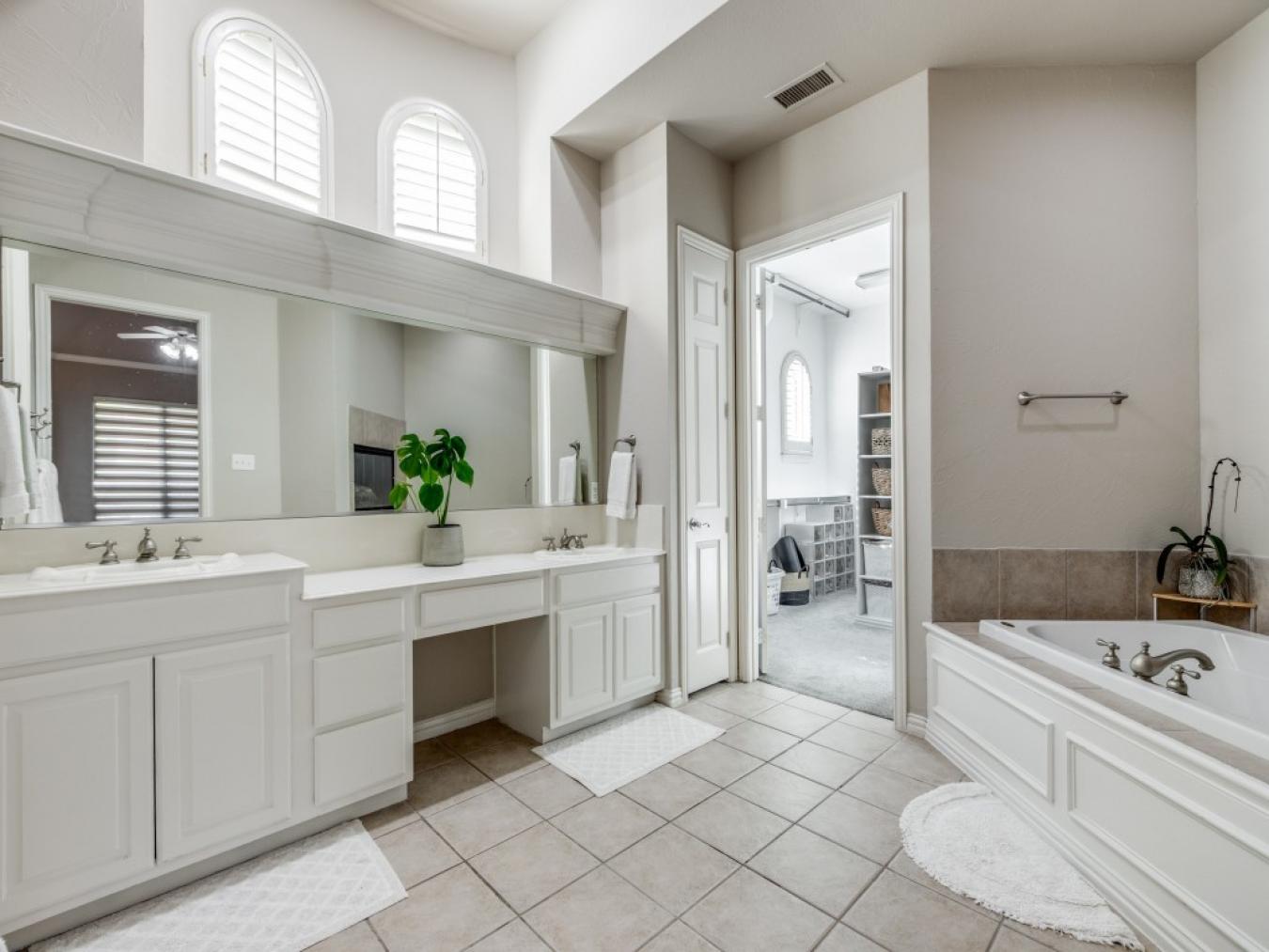 Frisco, Denton, 75034, United States, 4 Bedrooms Bedrooms, ,3 BathroomsBathrooms,Residential,For Sale,2001297