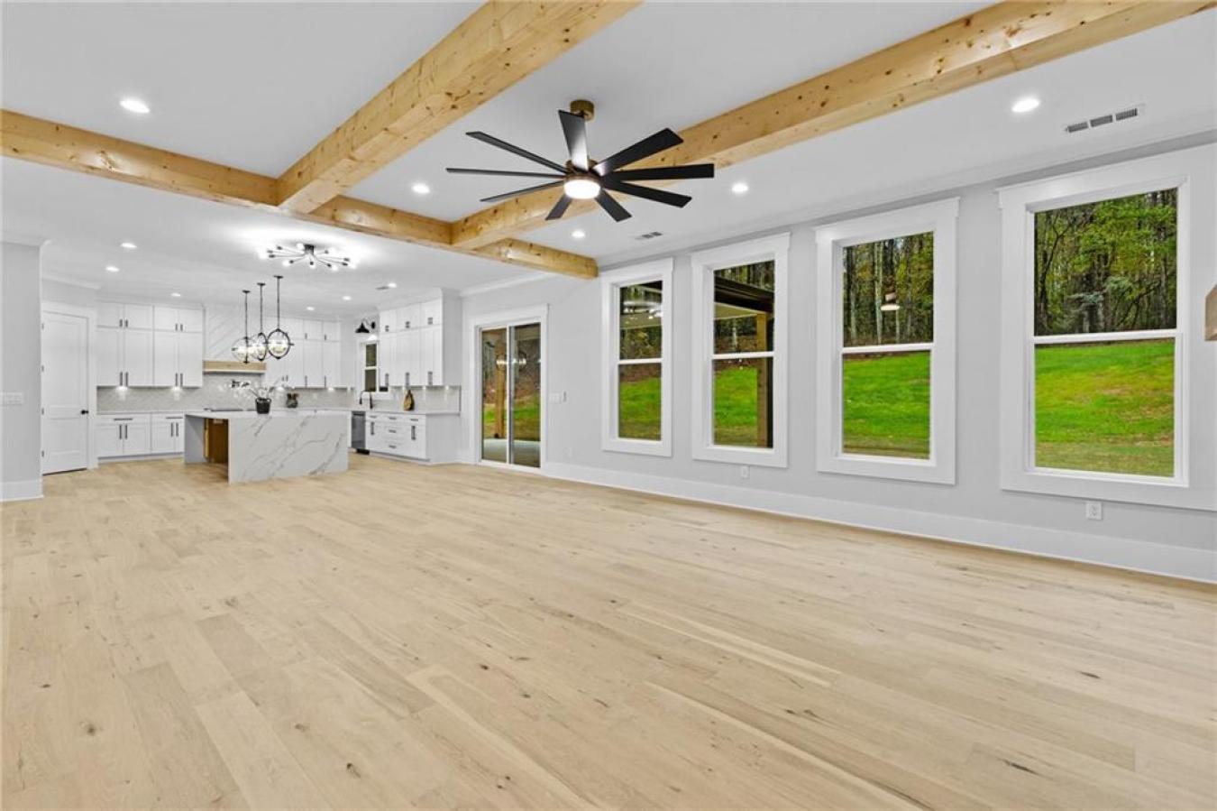 Winder, Barrow - GA, 30680, United States, 5 Bedrooms Bedrooms, ,4 BathroomsBathrooms,Residential,For Sale,2001288