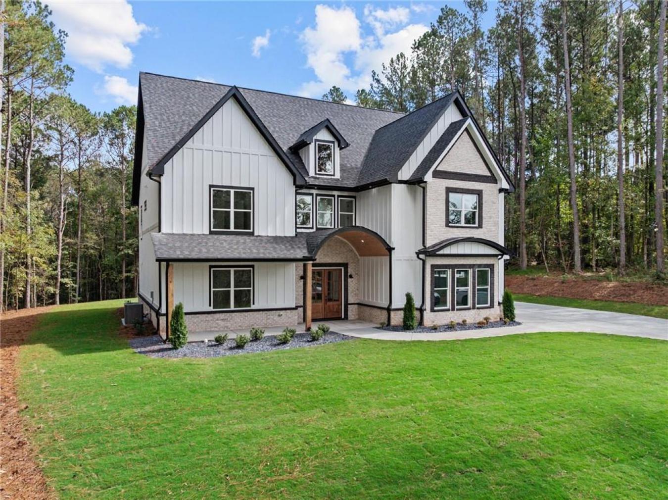 Winder, Barrow - GA, 30680, United States, 5 Bedrooms Bedrooms, ,5 BathroomsBathrooms,Residential,For Sale,2001285