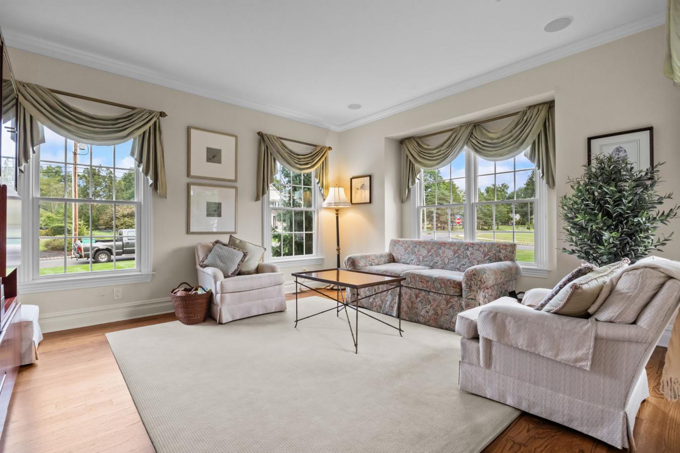 Bridgewater, Somerset, 08807, United States, 5 Bedrooms Bedrooms, ,6 BathroomsBathrooms,Residential,For Sale,2001287