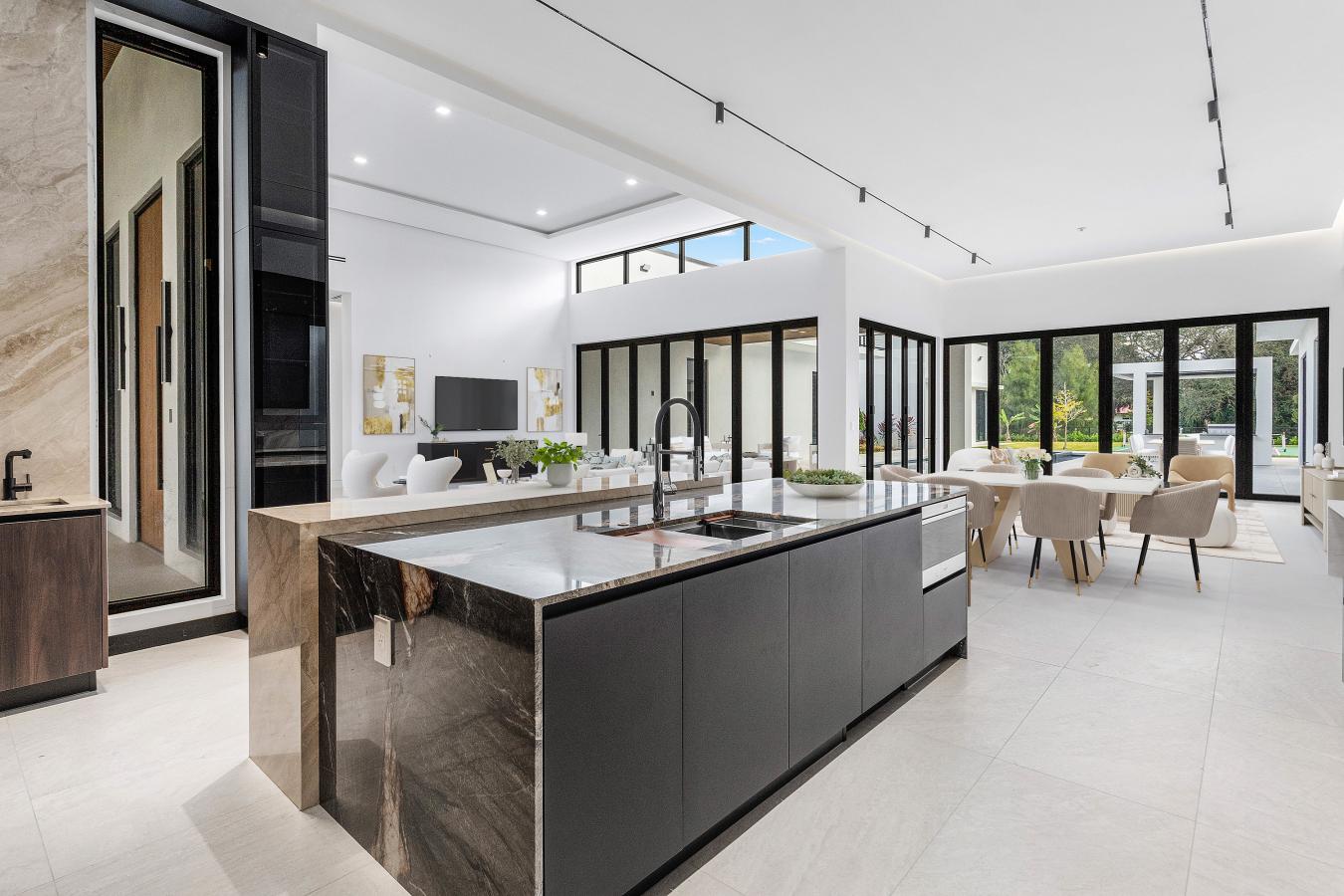 Parkland, Broward, 33067, United States, 7 Bedrooms Bedrooms, ,8 BathroomsBathrooms,Residential,For Sale,2001286