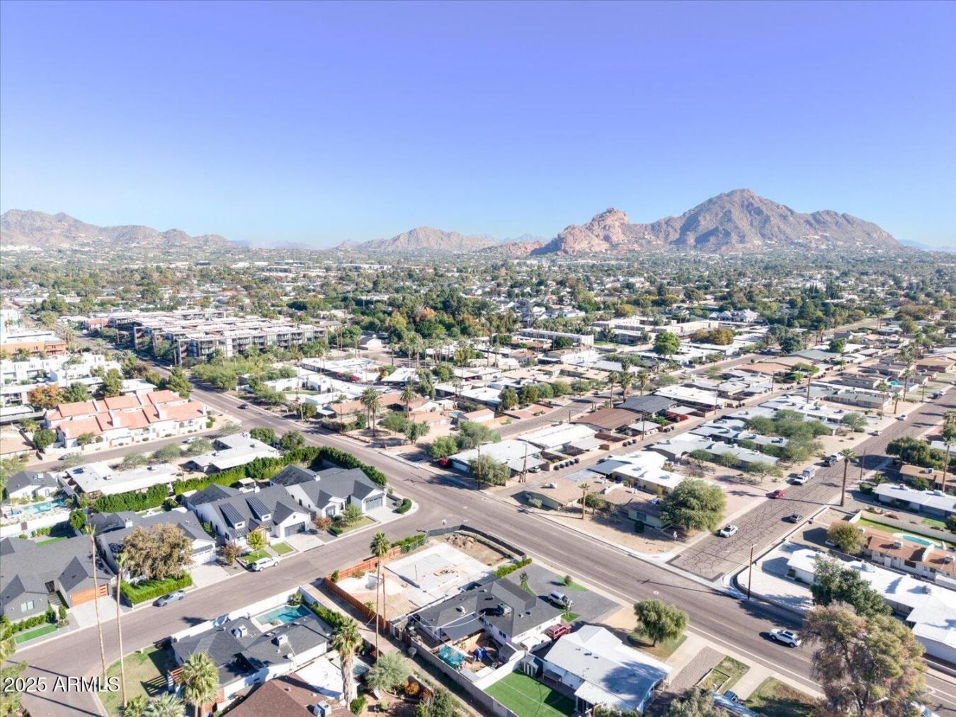 Phoenix, Maricopa, 85018, United States, 5 Bedrooms Bedrooms, ,9 BathroomsBathrooms,Residential,For Sale,2001283