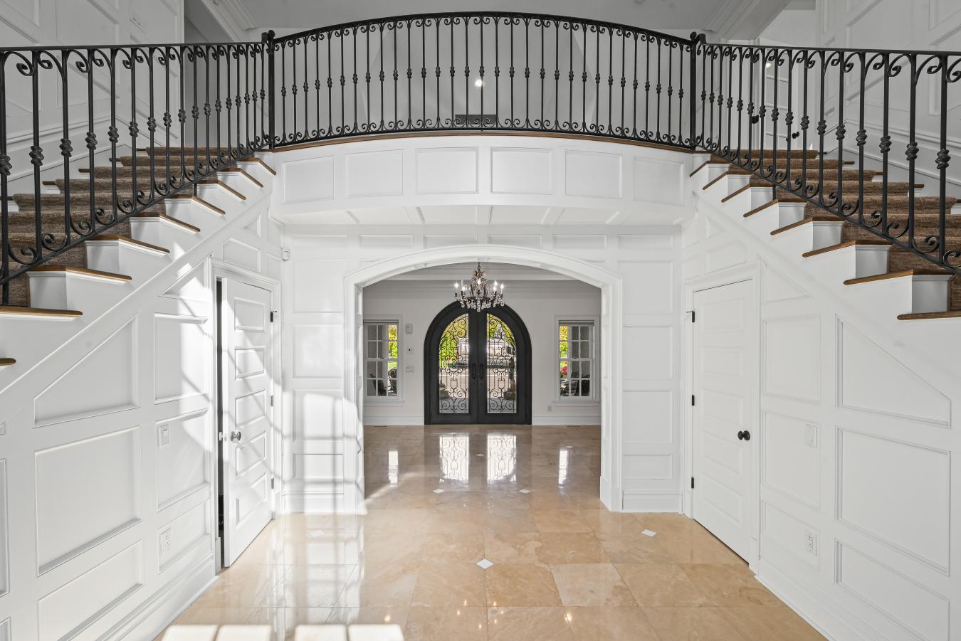 Oyster Bay, Nassau, 11771, United States, 9 Bedrooms Bedrooms, ,6 BathroomsBathrooms,Residential,For Sale,2001280