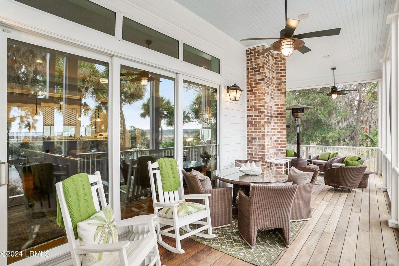 Beaufort, Beaufort, 29907, United States, 6 Bedrooms Bedrooms, ,6 BathroomsBathrooms,Residential,For Sale,2003871