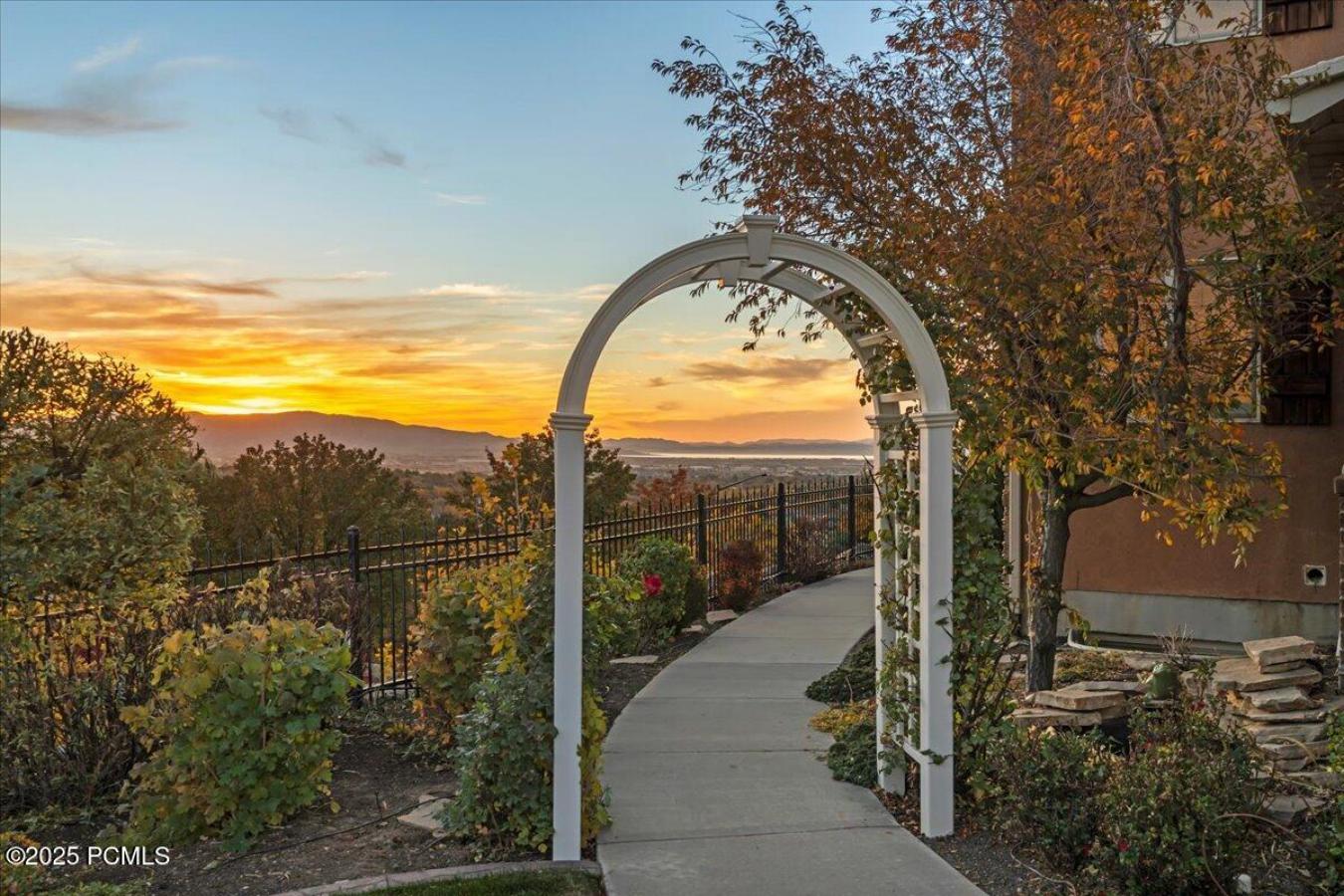 Springville, Utah, 84663, United States, ,Residential,For Sale,2001277