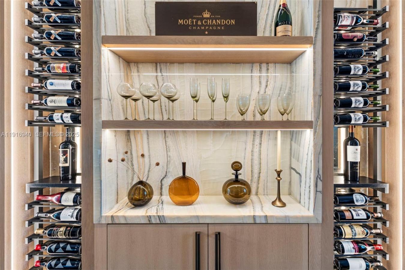 Pinecrest, Florida, 33156, United States, 7 Bedrooms Bedrooms, ,6 BathroomsBathrooms,Residential,For Sale,2001597