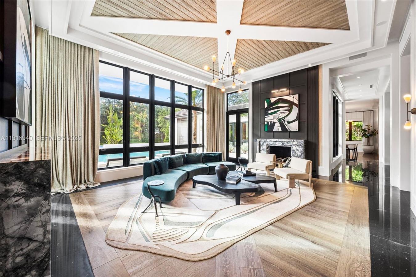 Pinecrest, Florida, 33156, United States, 7 Bedrooms Bedrooms, ,6 BathroomsBathrooms,Residential,For Sale,2001597