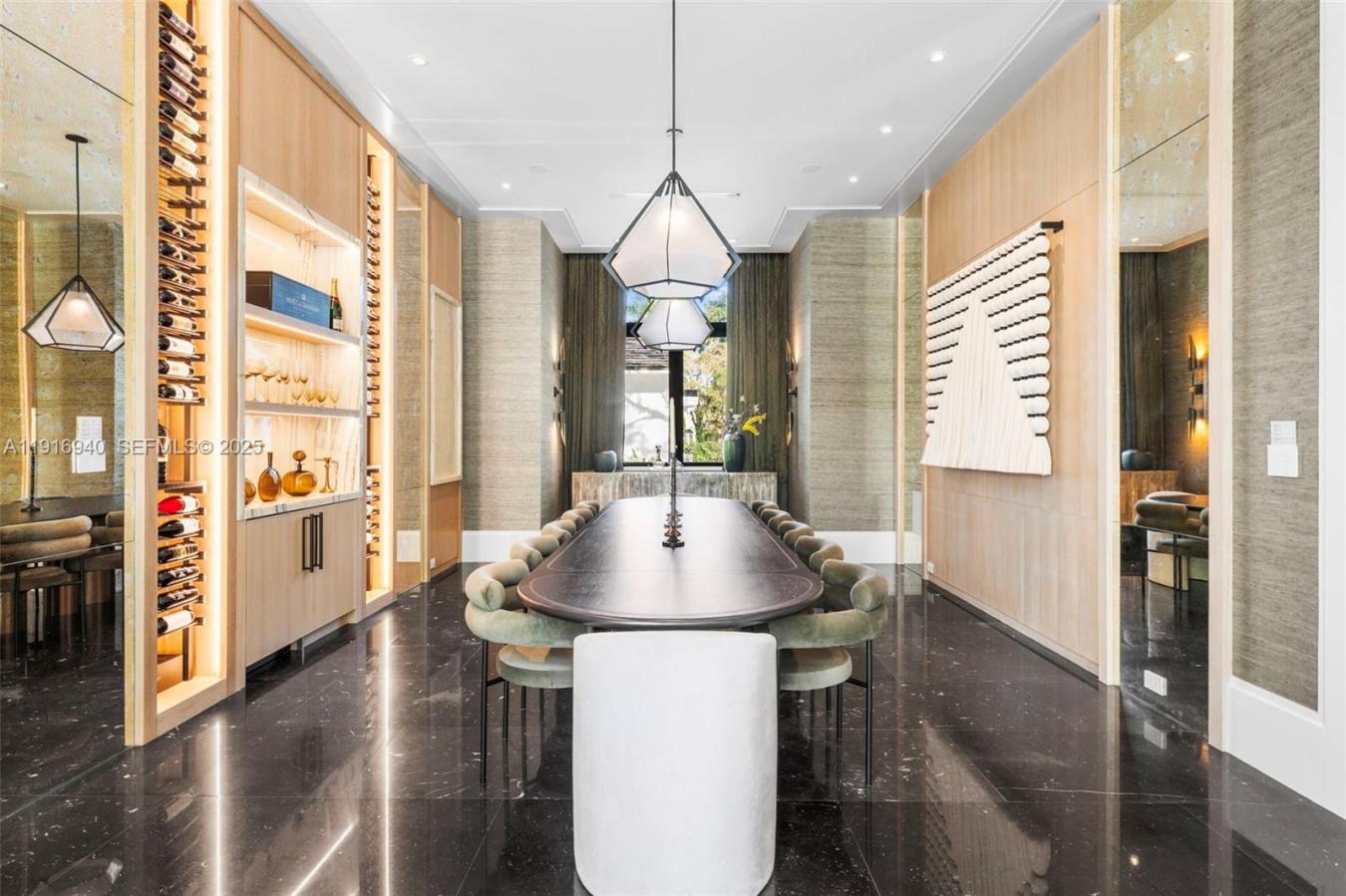 Pinecrest, Florida, 33156, United States, 7 Bedrooms Bedrooms, ,6 BathroomsBathrooms,Residential,For Sale,2001597